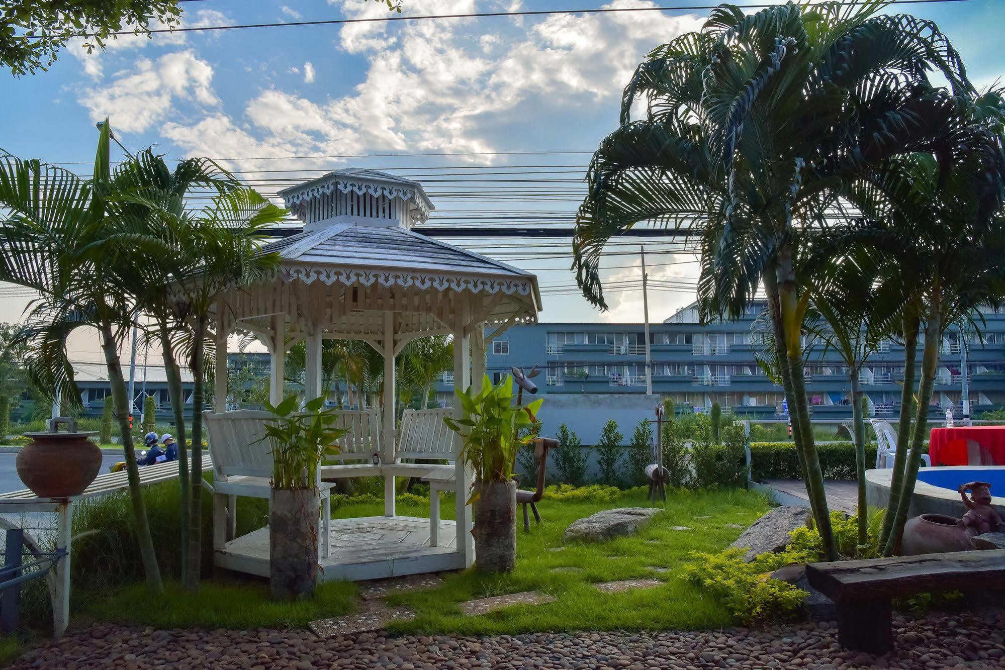 Season Palace Huahin Hotel Cha-Am Exterior foto